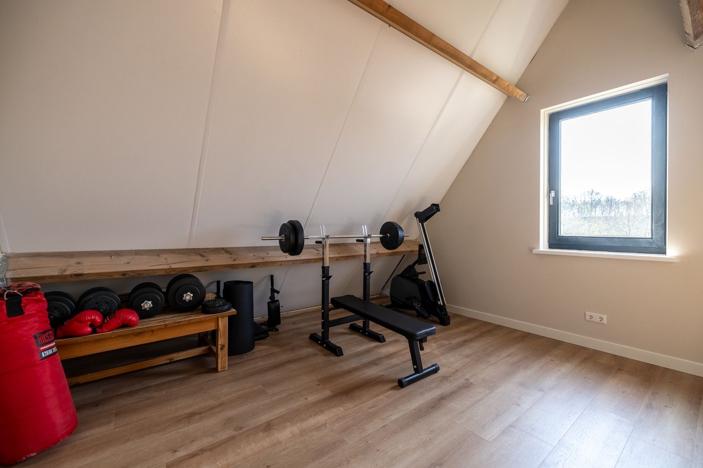 Photo 49 of Asterstraat 111