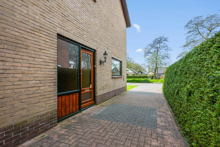 Foto 4 van Meerveldlaan 65