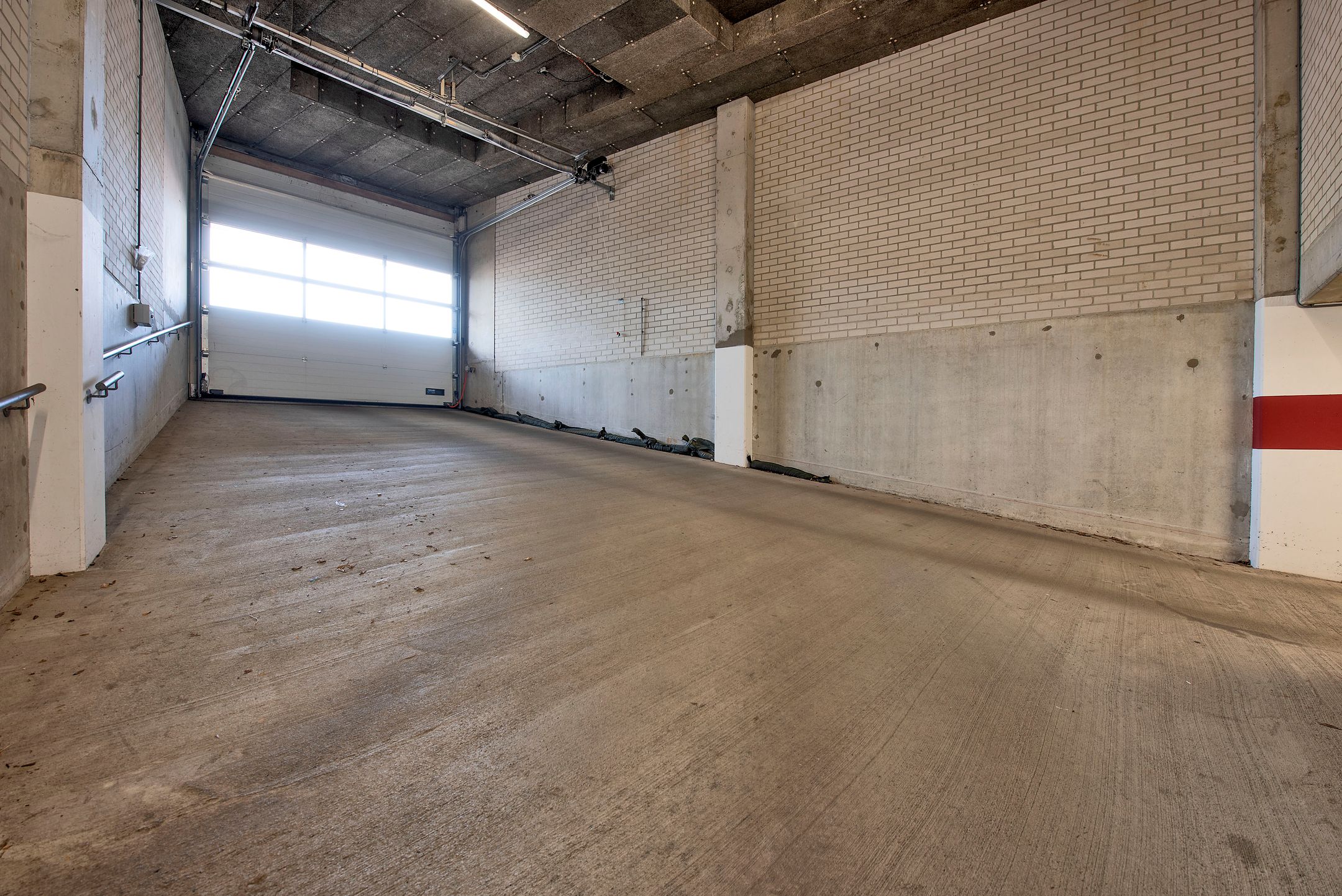 Photo 48 of Elsenerstraat 16-304