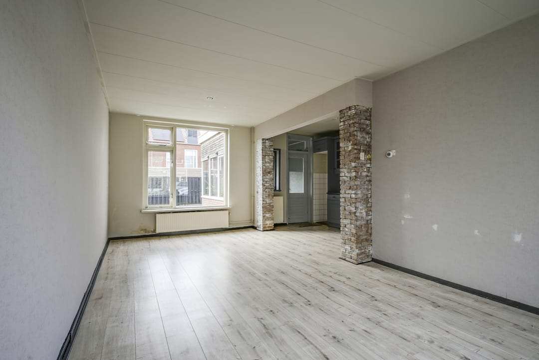 Photo 11 of Oranjestraat 48