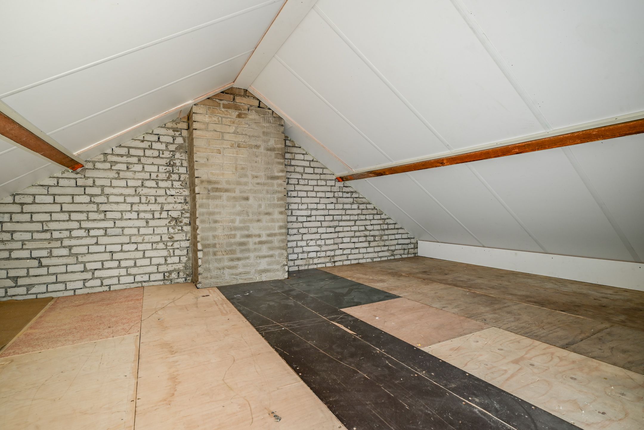 Photo 33 of Oranjestraat 48