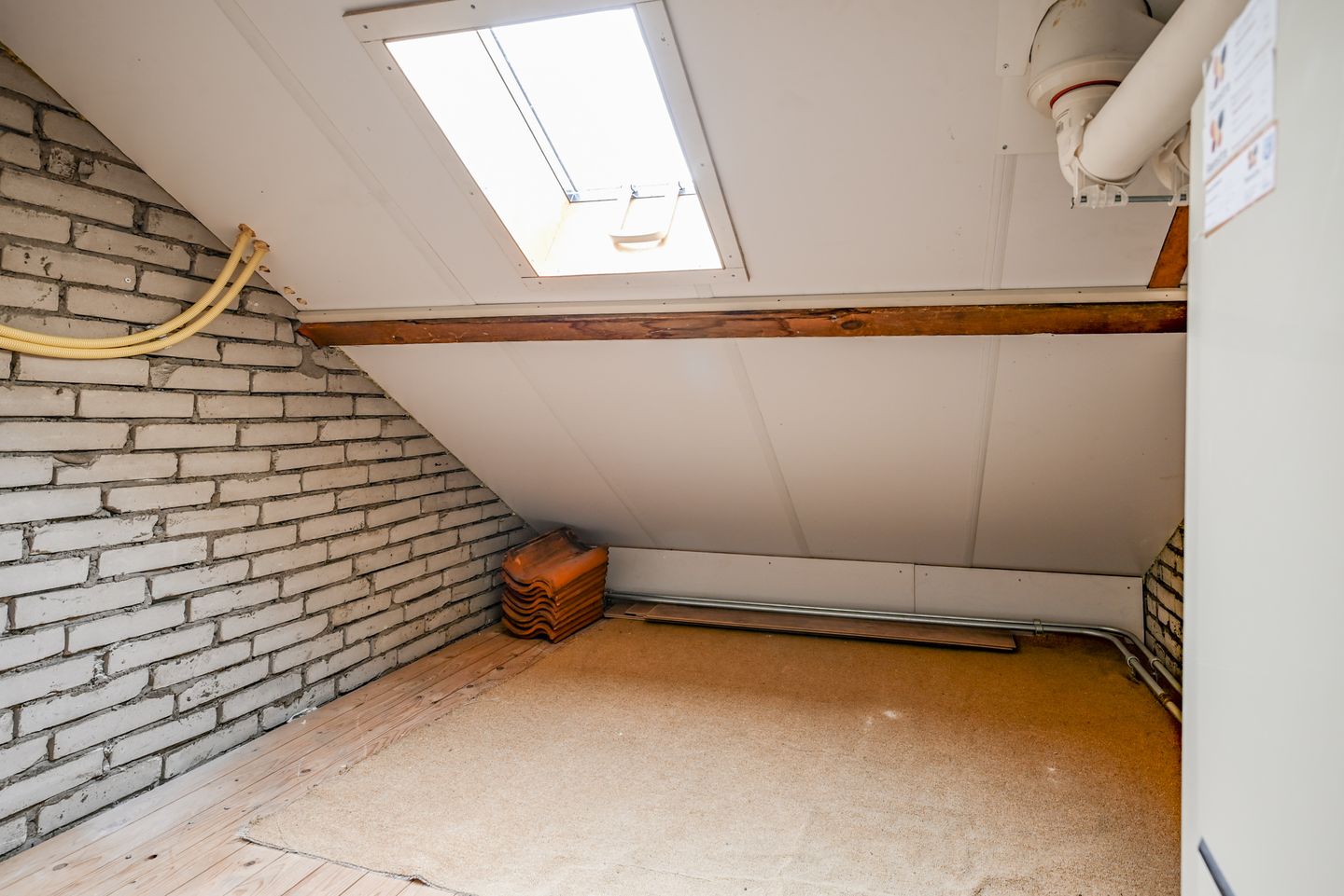 Photo 34 of Oranjestraat 48