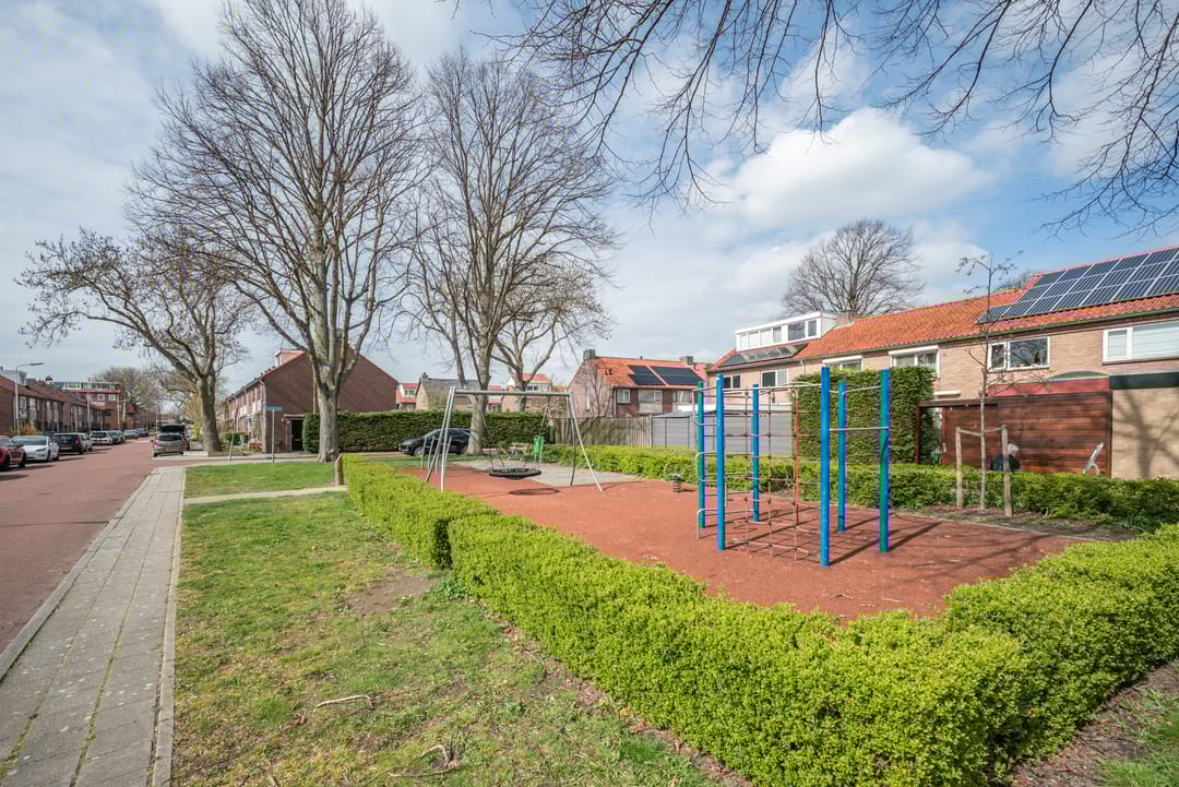 Photo 43 of Oranjestraat 48