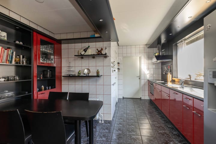 Photo 4 of Pieter de Hooghstraat 35