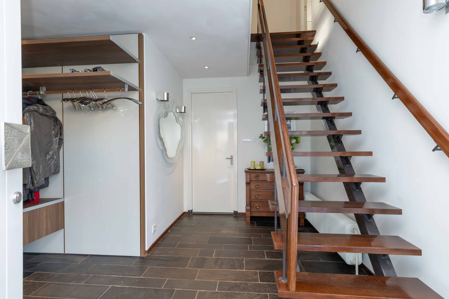 Photo 10 of Pieter de Hooghstraat 35
