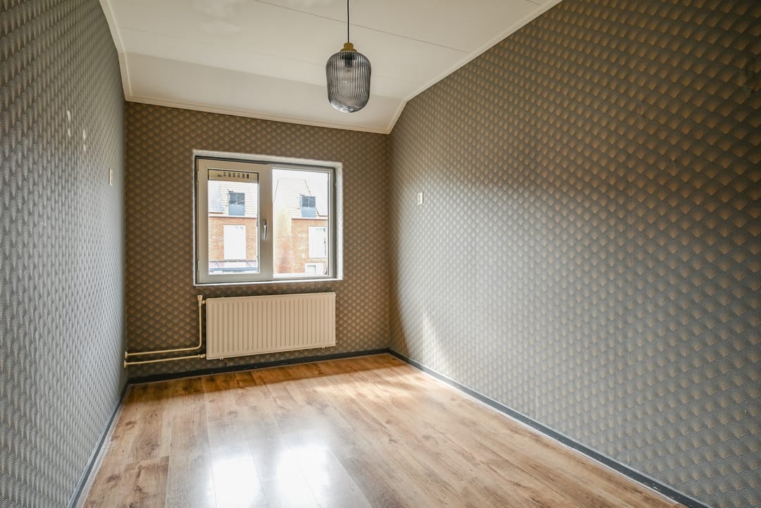 Photo 28 of Oranjestraat 48