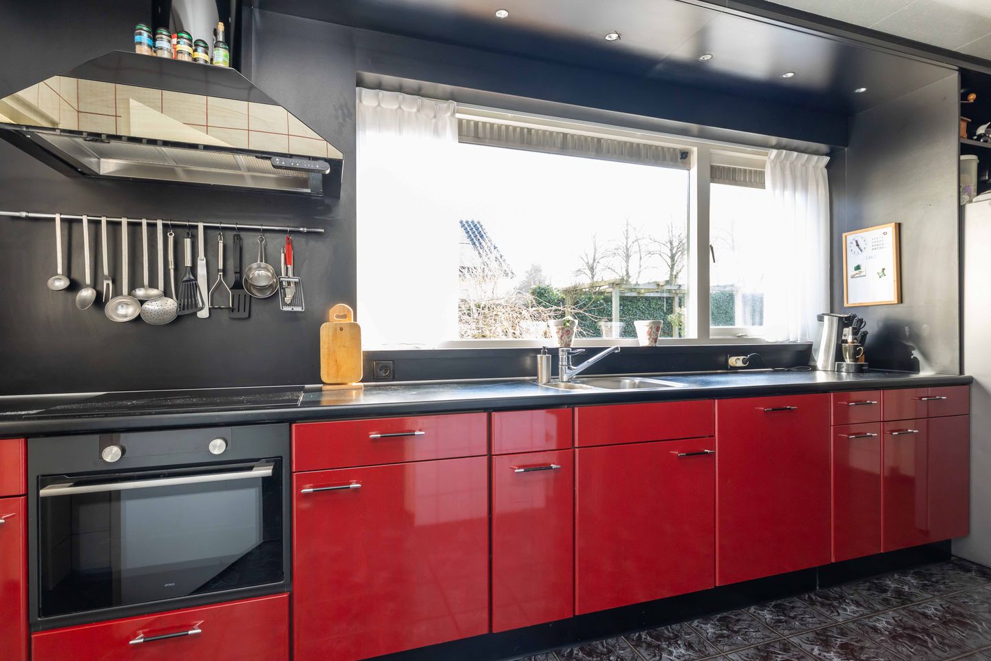 Photo 20 of Pieter de Hooghstraat 35