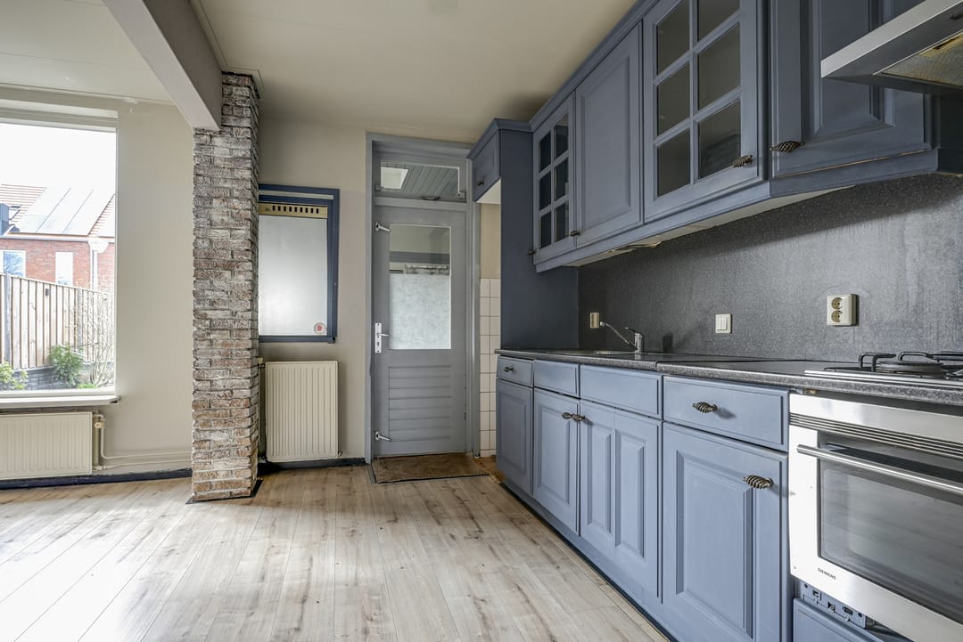 Photo 13 of Oranjestraat 48