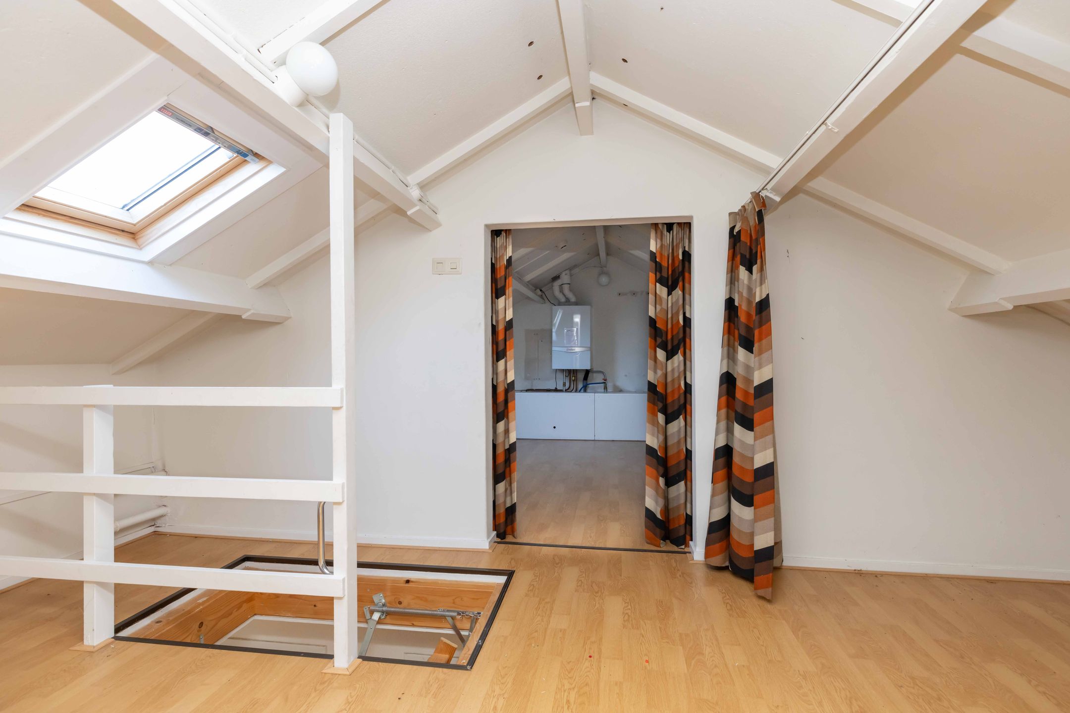 Photo 51 of Pieter de Hooghstraat 35