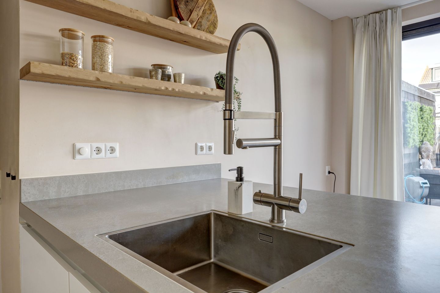 Foto 19 van Betsy Westendorp-Osieckstraat 3