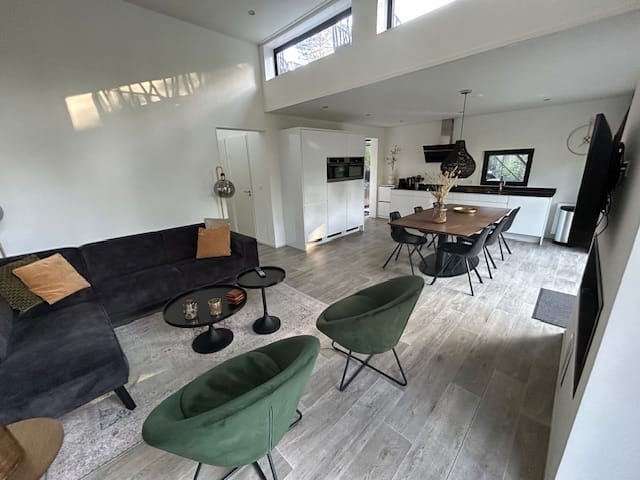 Foto 2 van Vijverlaan 1-HV42