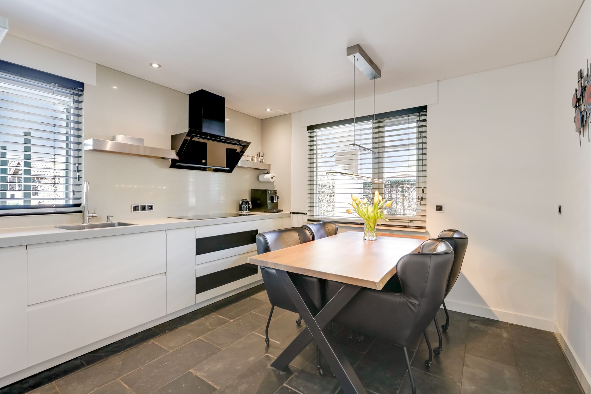 Foto 24 van Debbeshoek 14-B