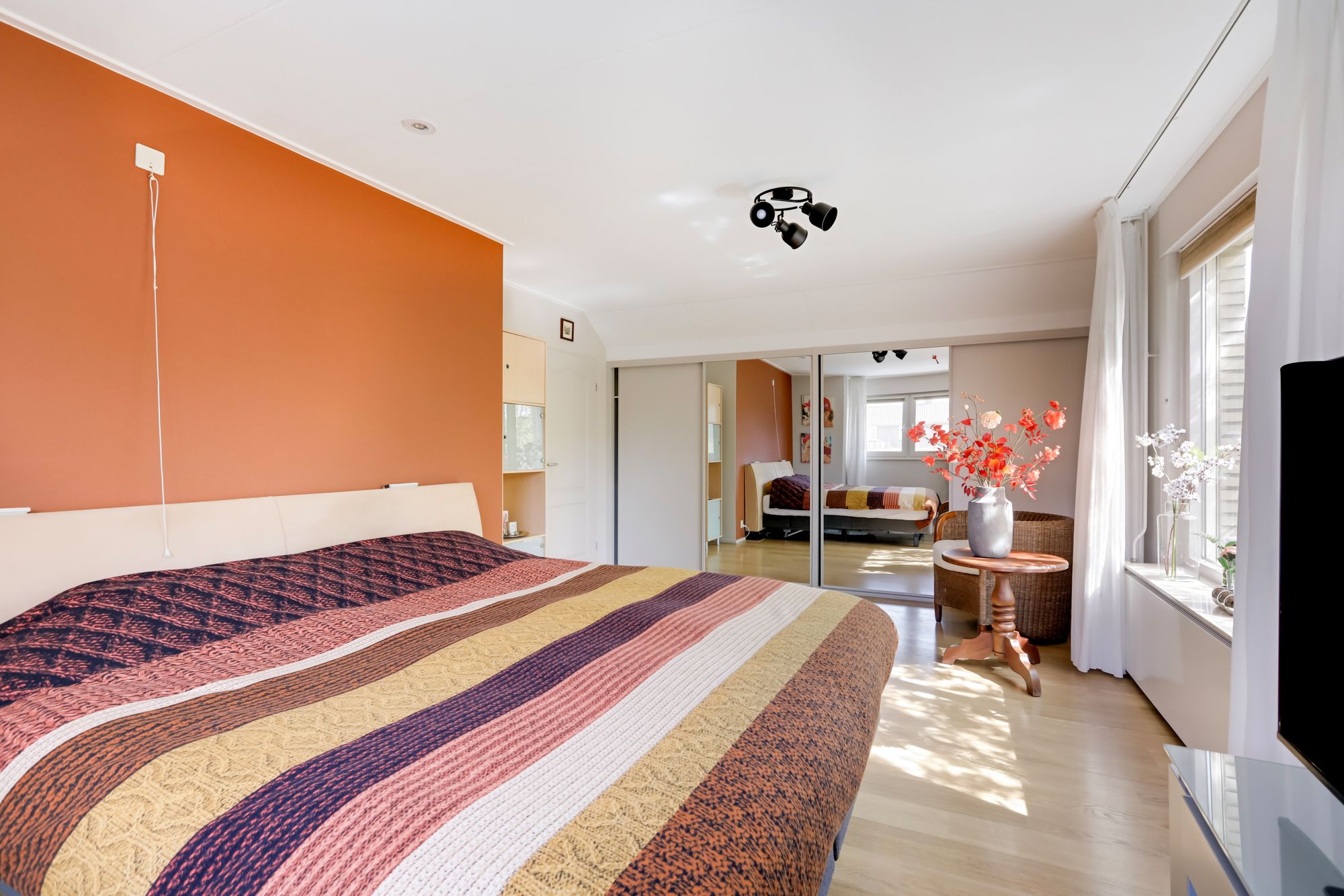 Foto 33 van Debbeshoek 14-B