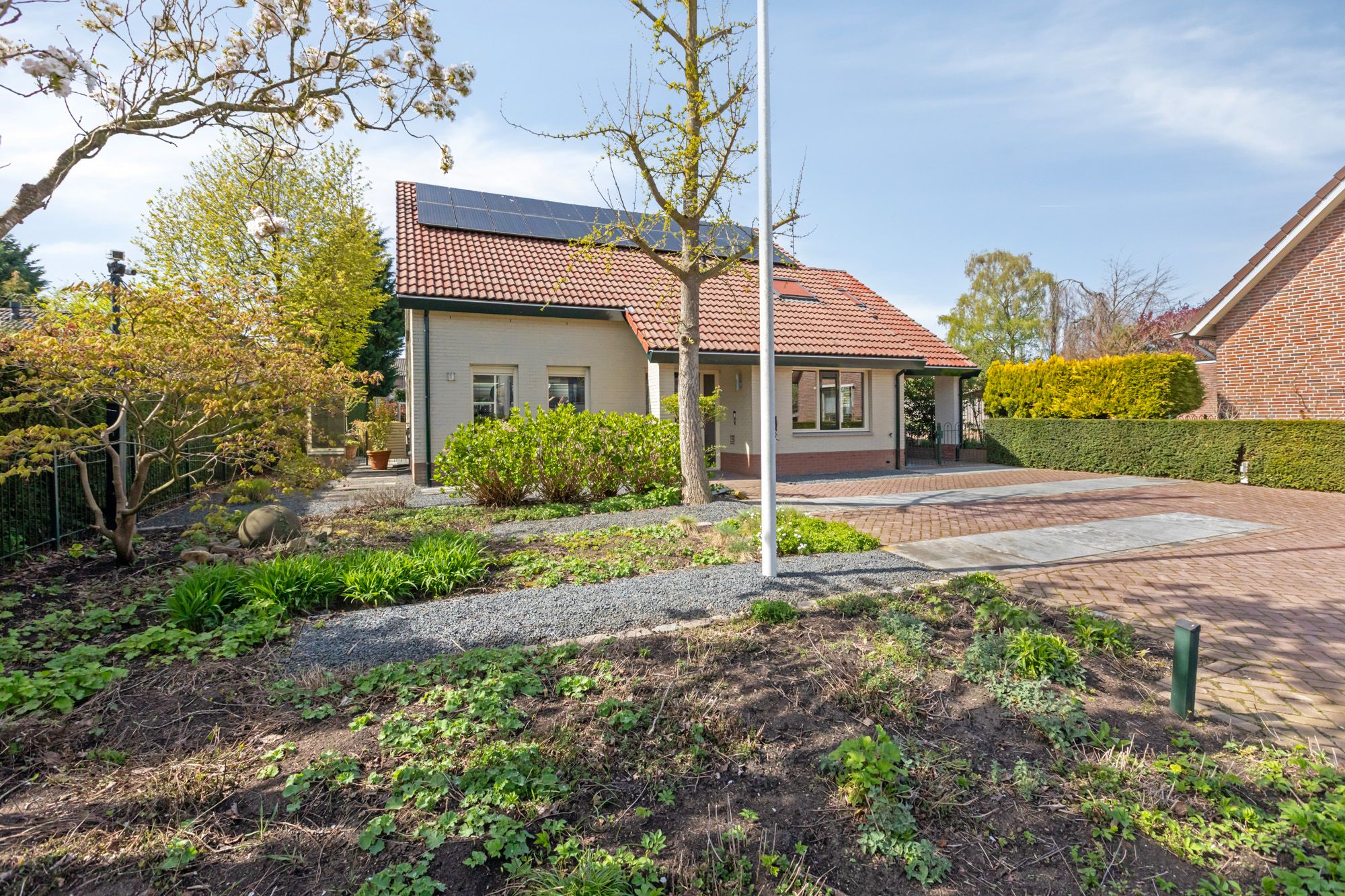 Foto 12 van Debbeshoek 14-B