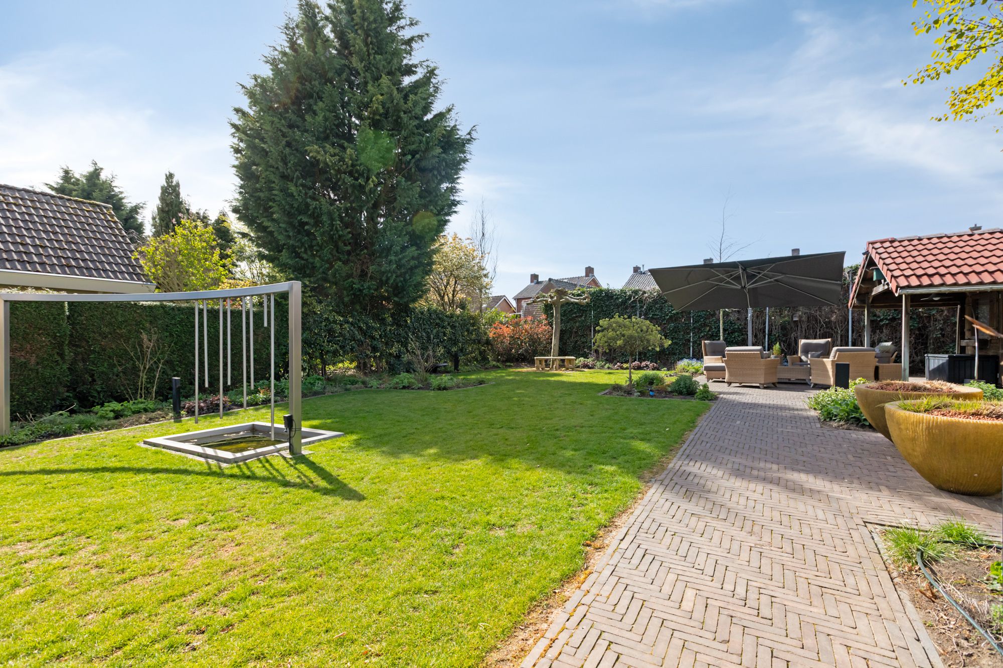 Foto 63 van Debbeshoek 14-B