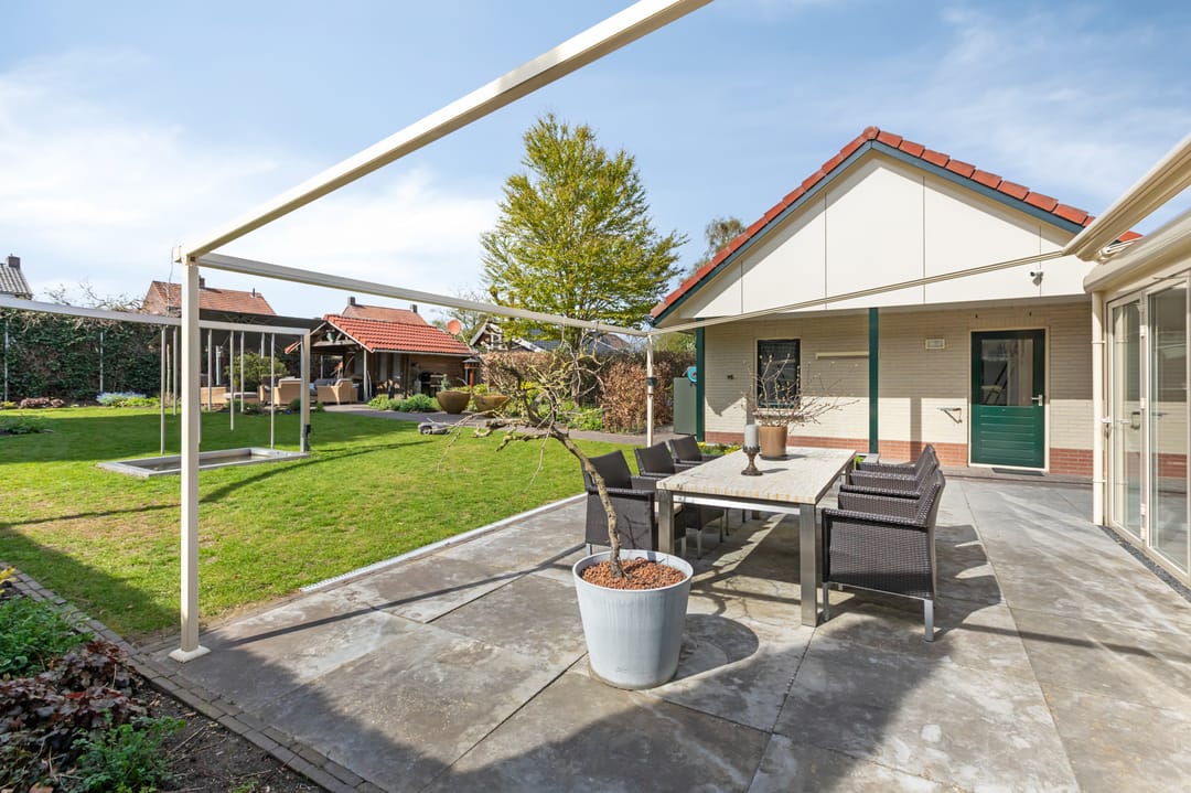 Foto 53 van Debbeshoek 14-B