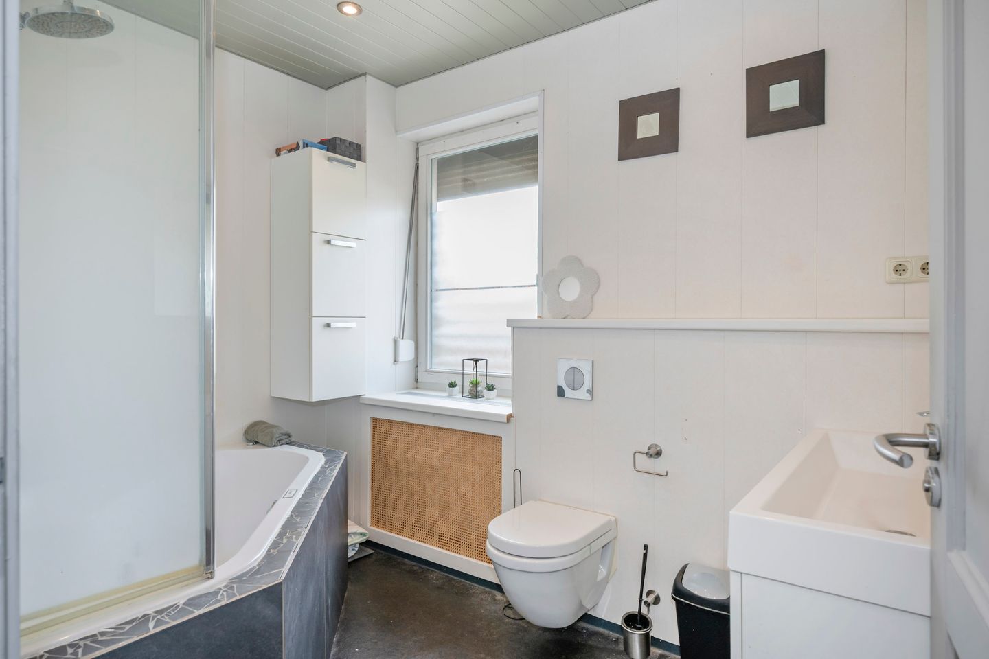 Photo 10 of Kempstraat 54