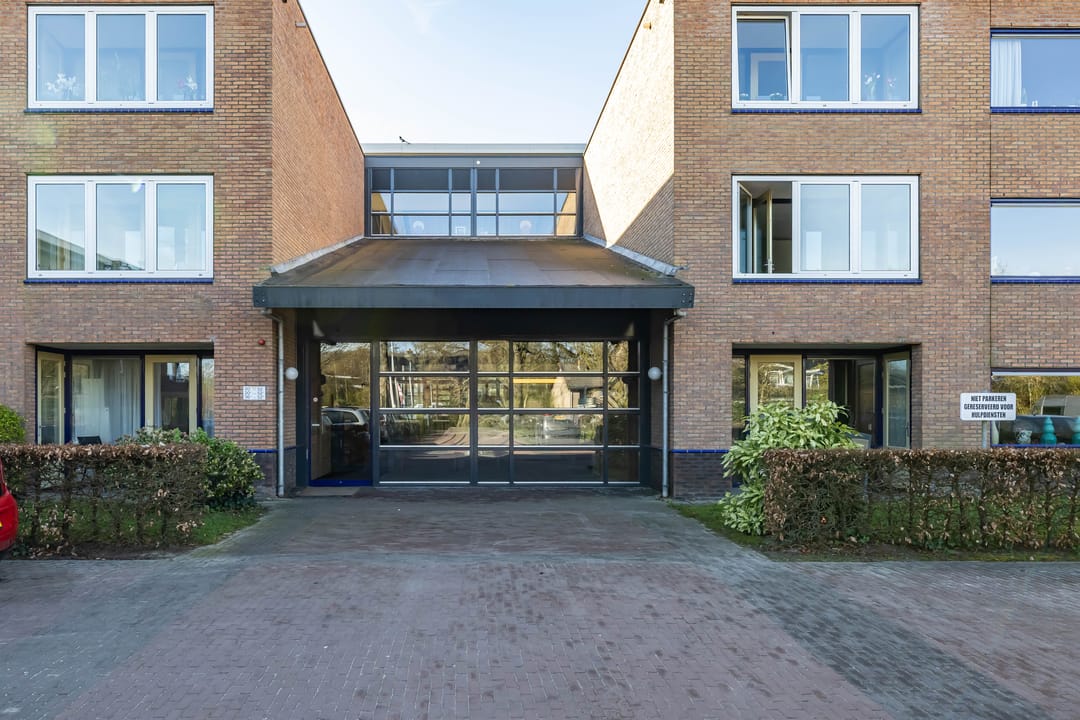 Photo 8 of Tynaarlosestraat 30-A