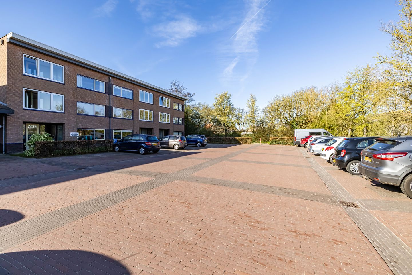 Photo 49 of Tynaarlosestraat 30-A