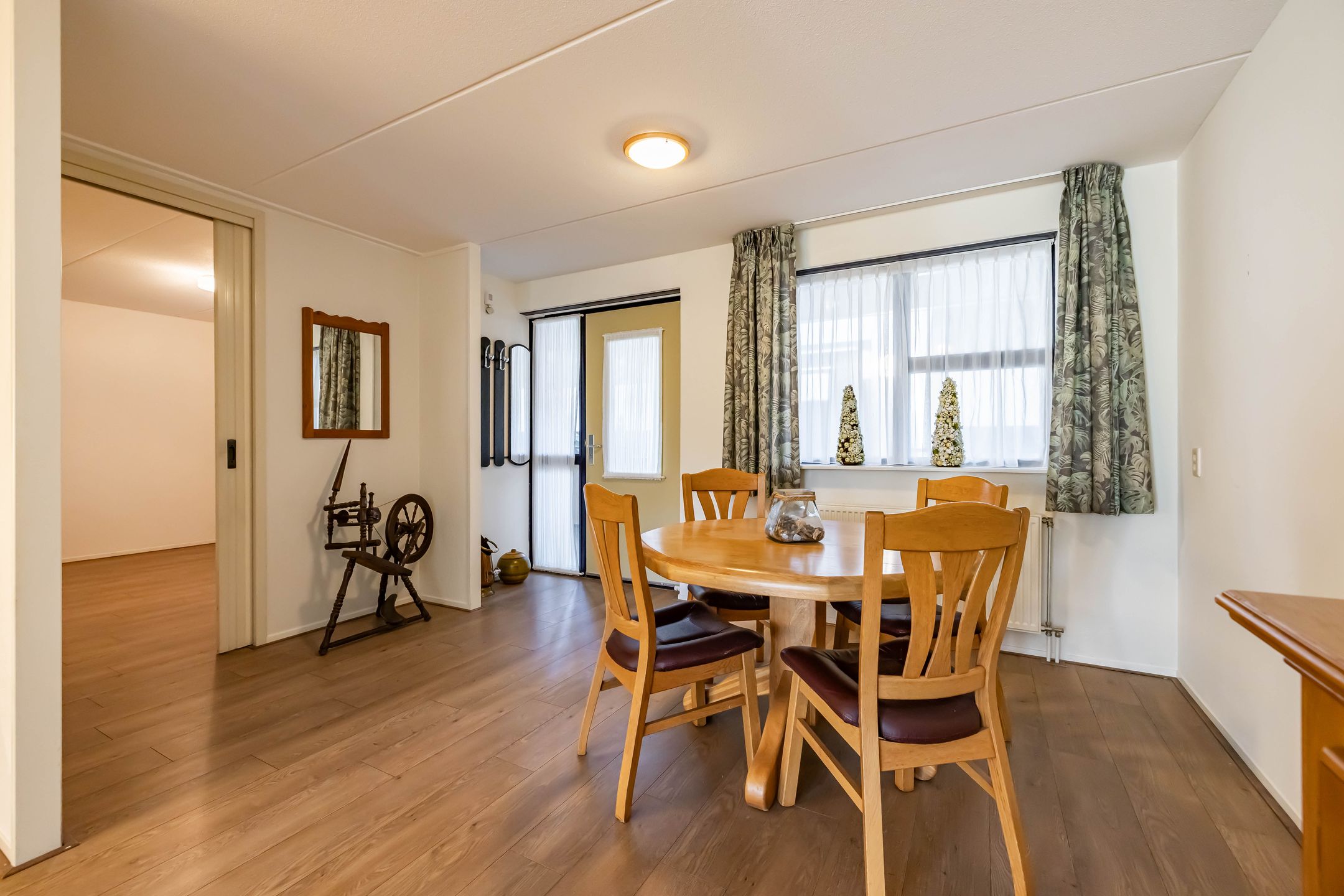 Photo 27 of Tynaarlosestraat 30-A