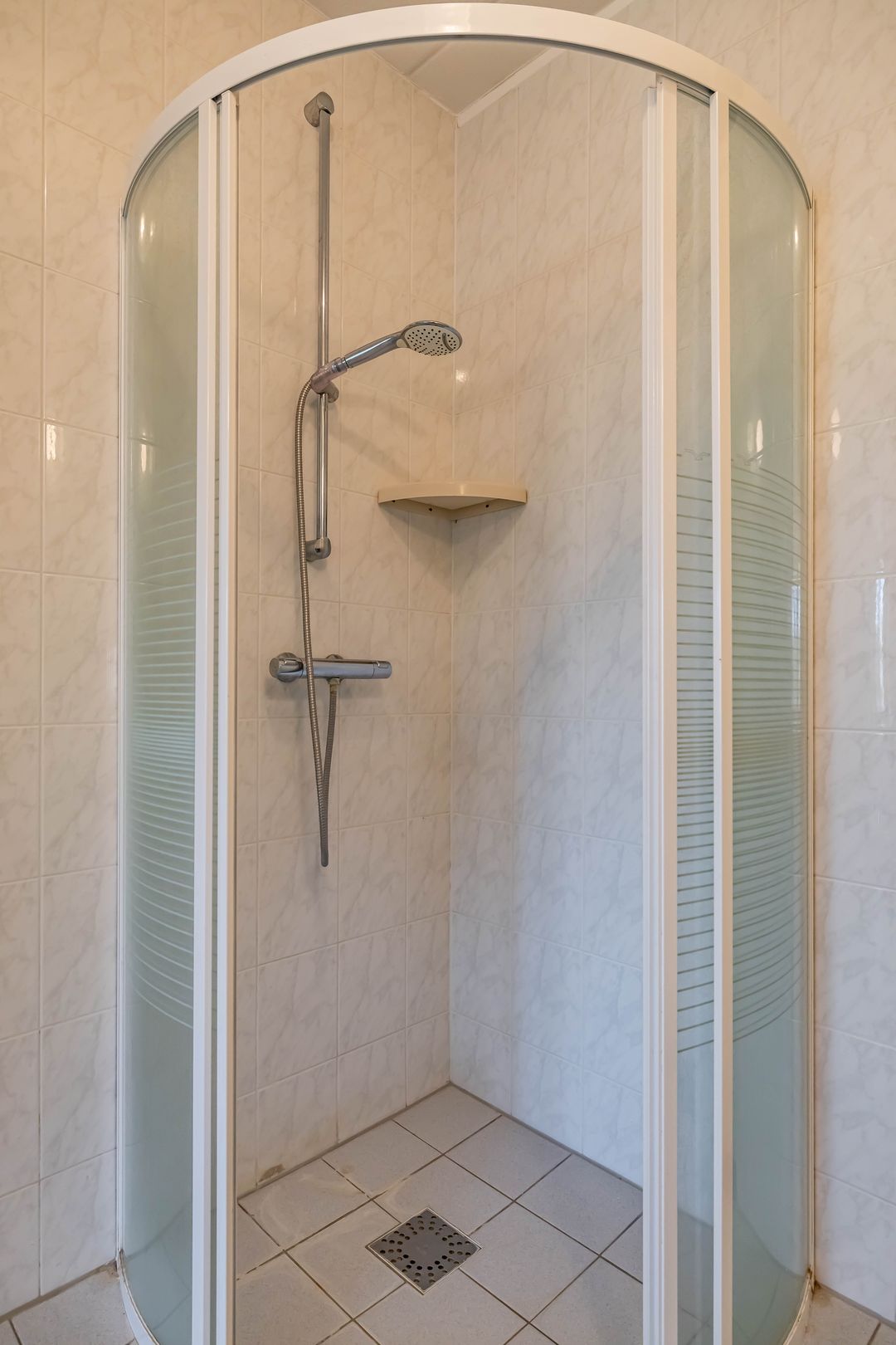 Photo 43 of Tynaarlosestraat 30-A