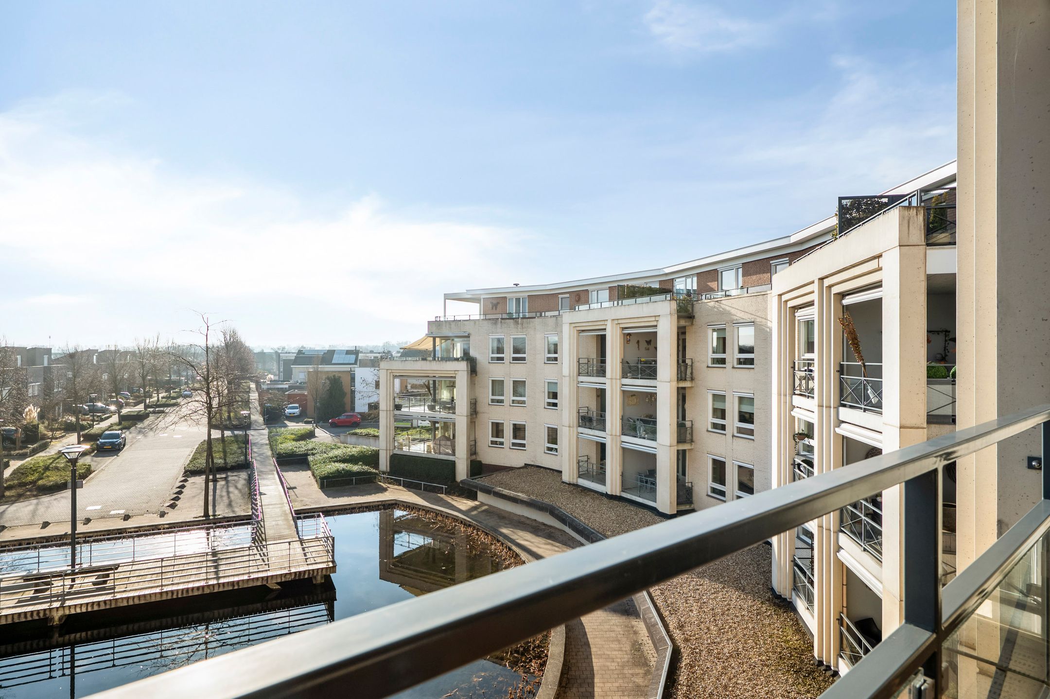 Foto 30 van Forum 44