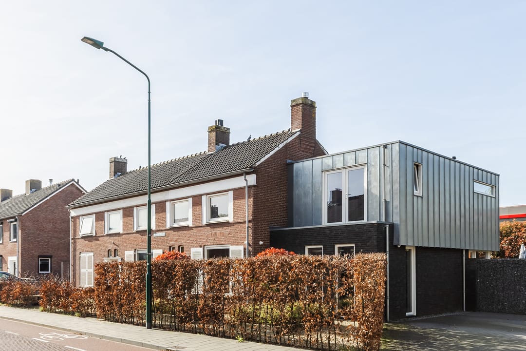 Foto 1 van Min. Aalberselaan 2