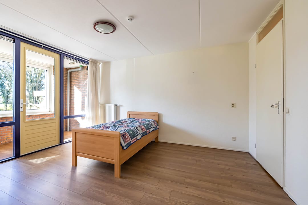 Photo 38 of Tynaarlosestraat 30-A