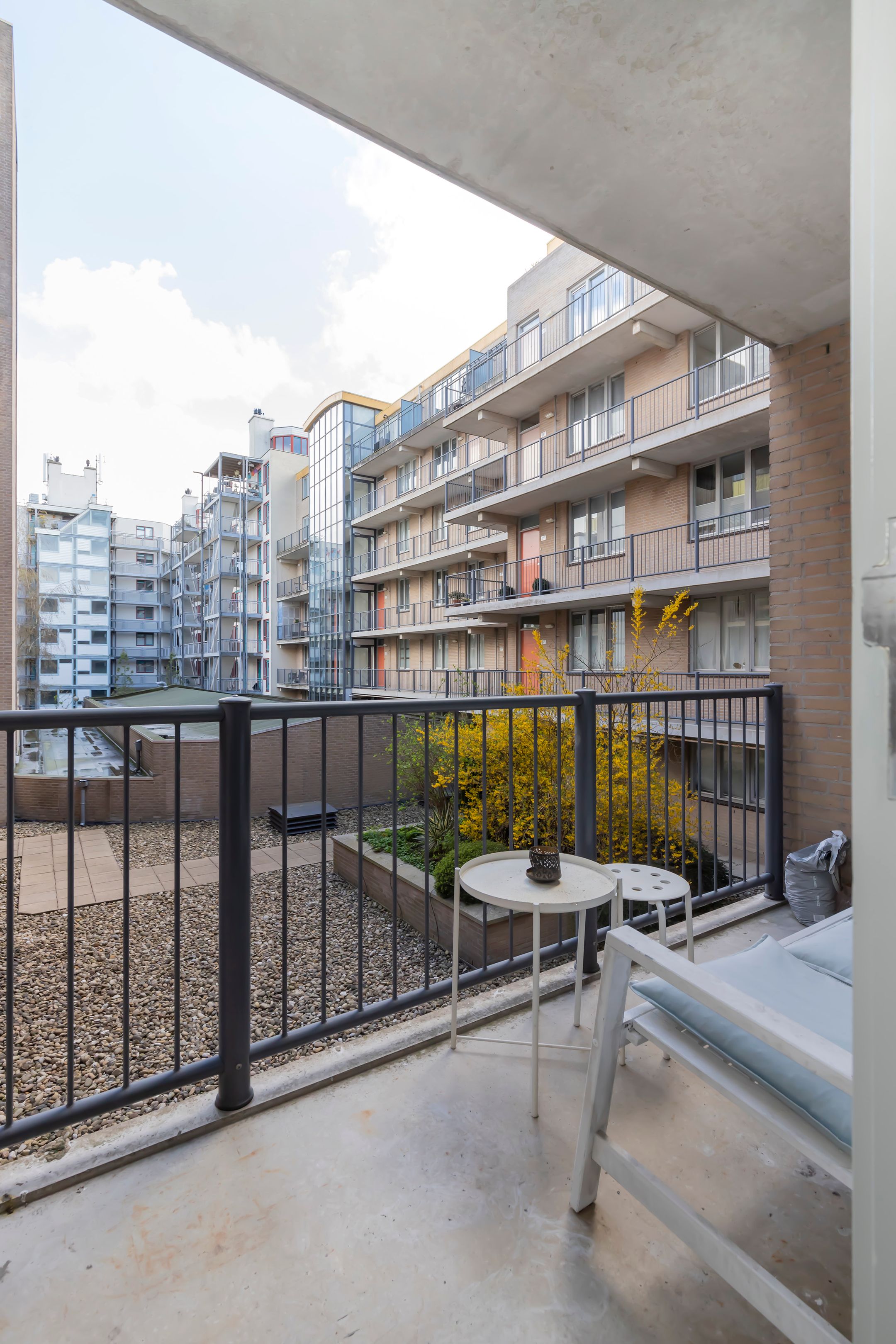 Foto 9 van Waterlooplein 5-B