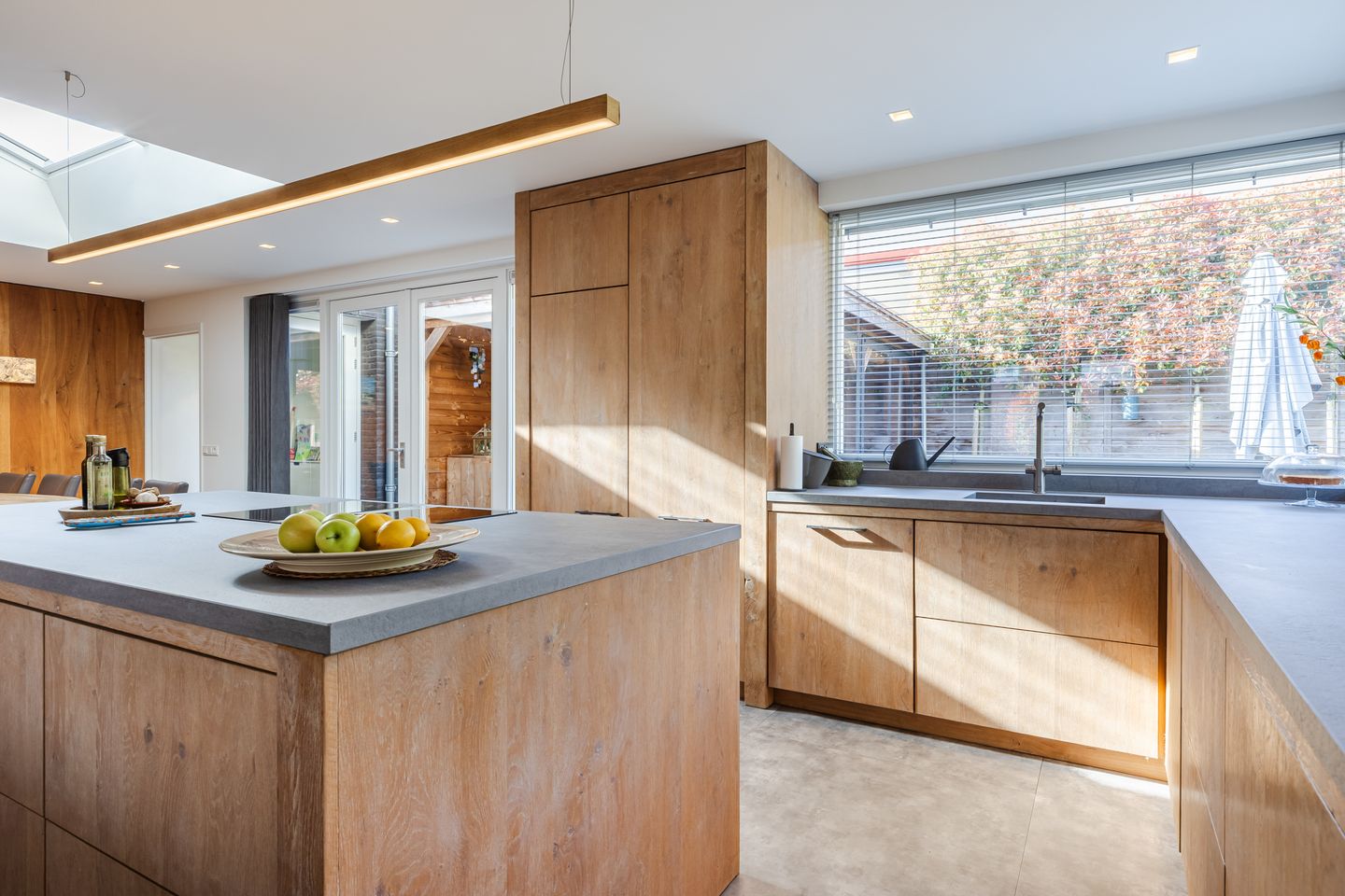 Foto 10 van Min. Aalberselaan 2