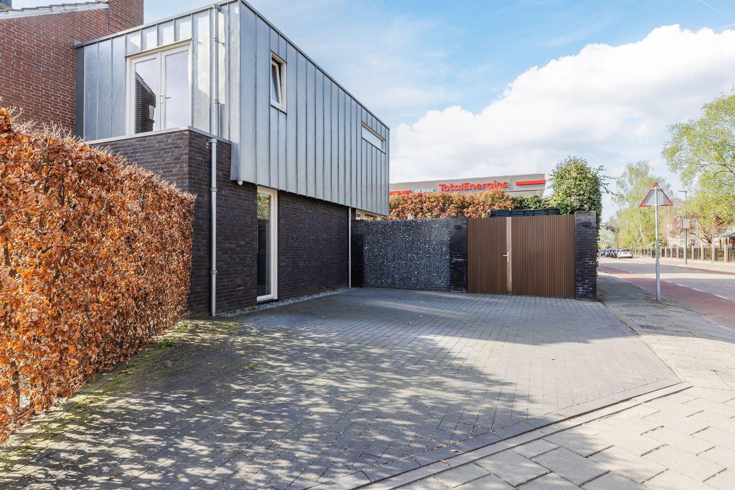 Foto 34 van Min. Aalberselaan 2