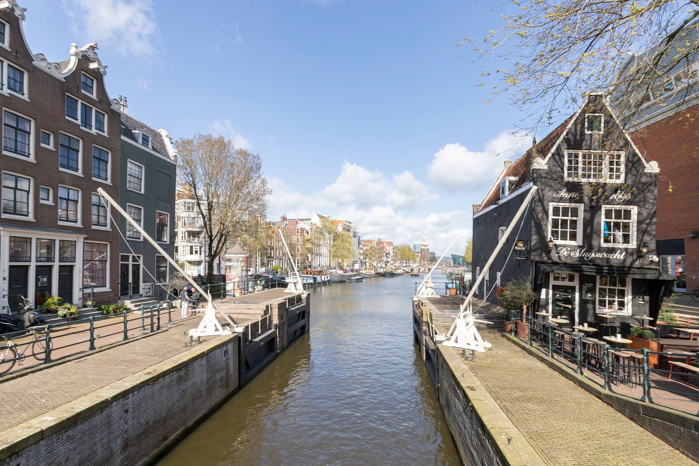 Foto 5 van Waterlooplein 5-B