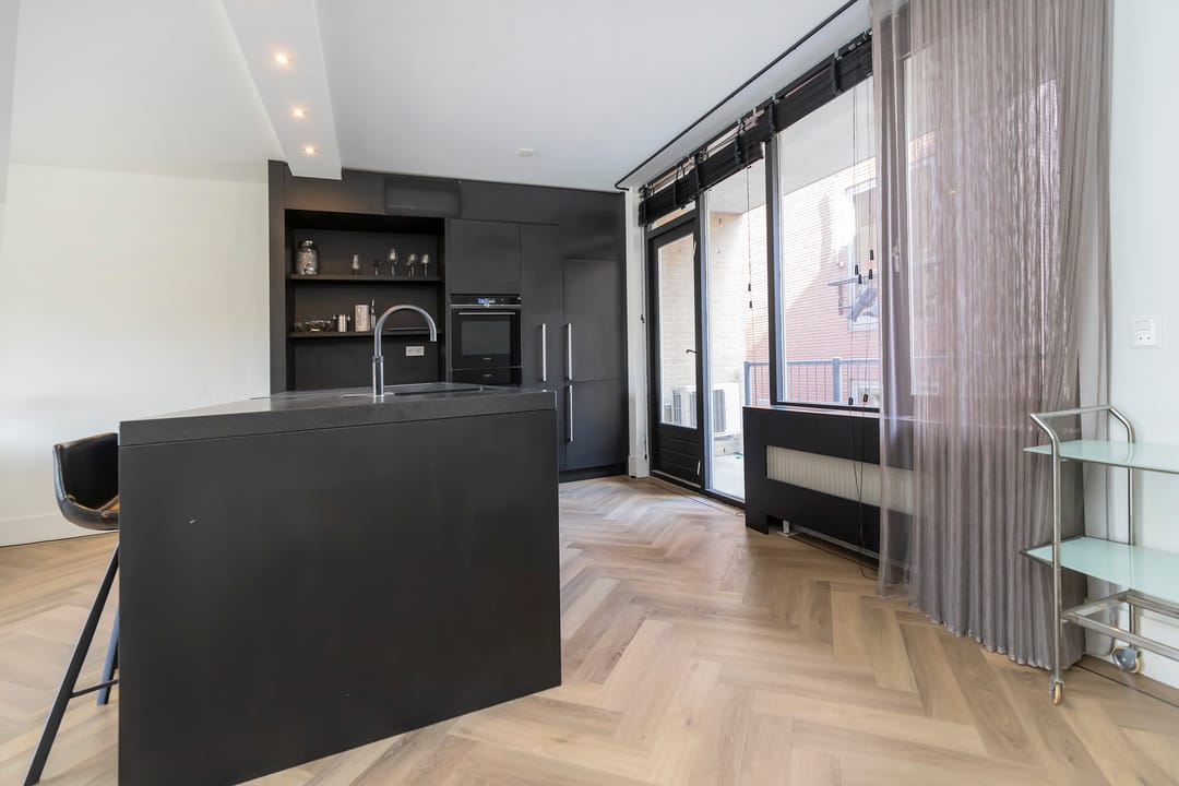 Foto 8 van Waterlooplein 5-B