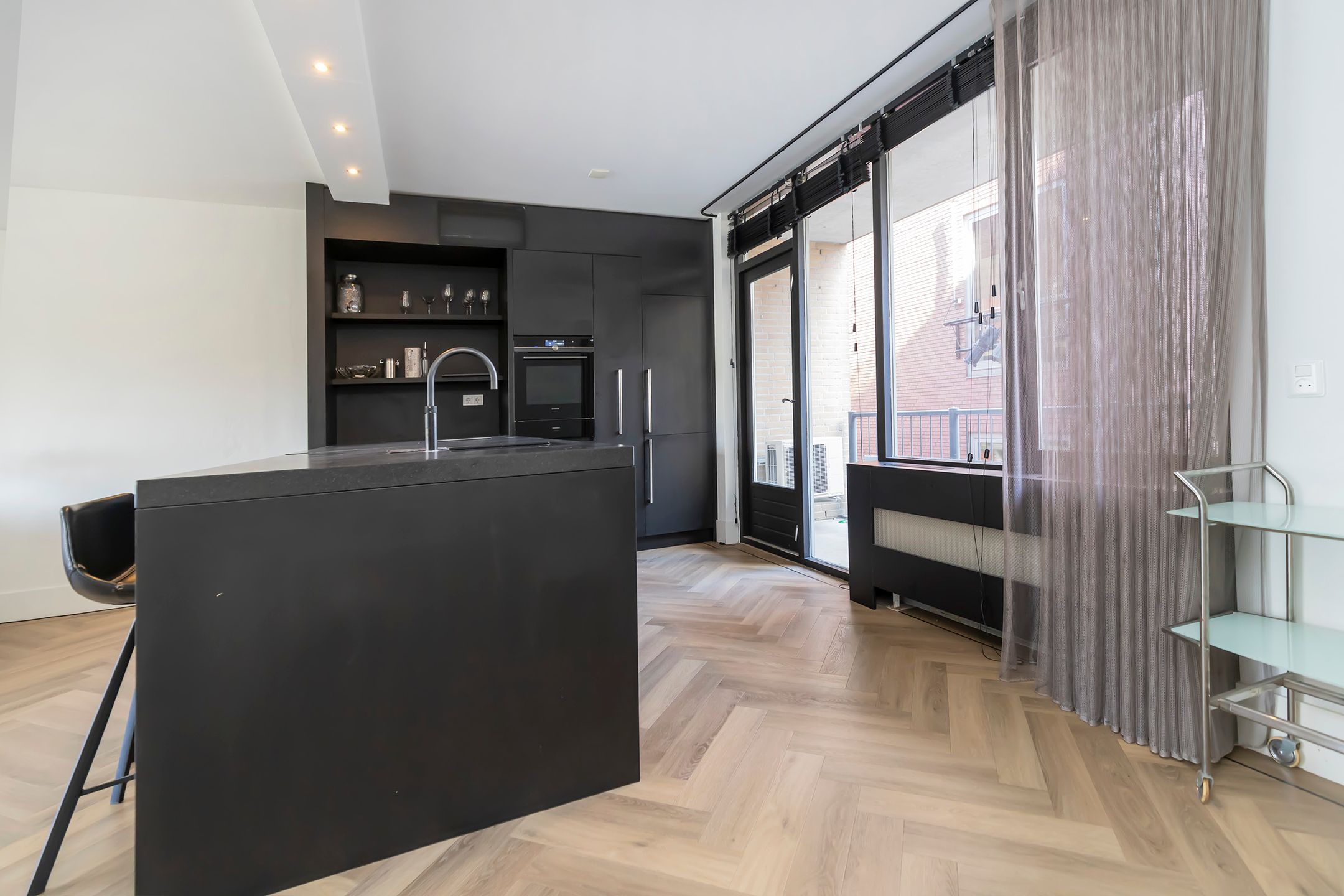 Photo 9 of Waterlooplein 5-B