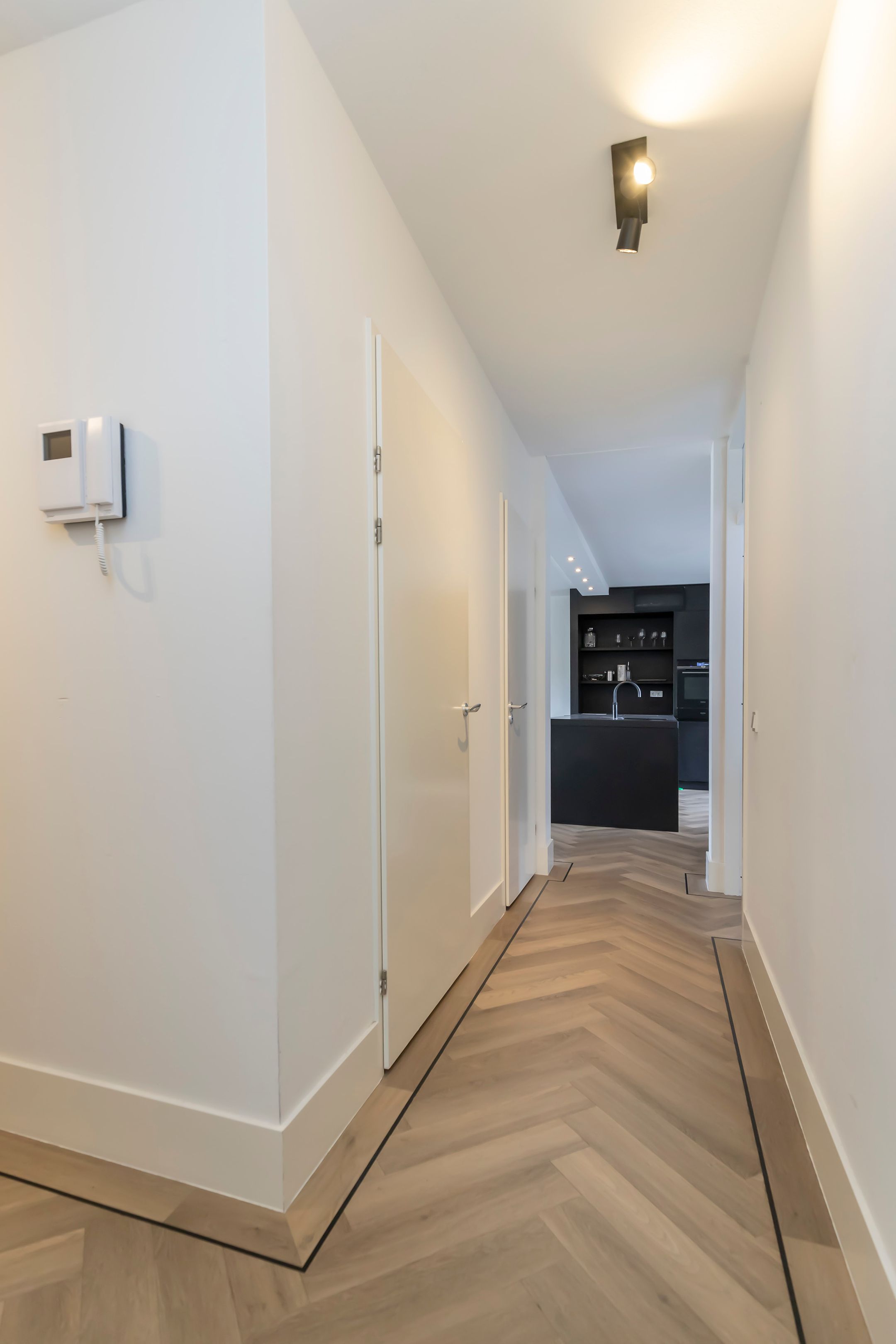 Foto 33 van Waterlooplein 5-B