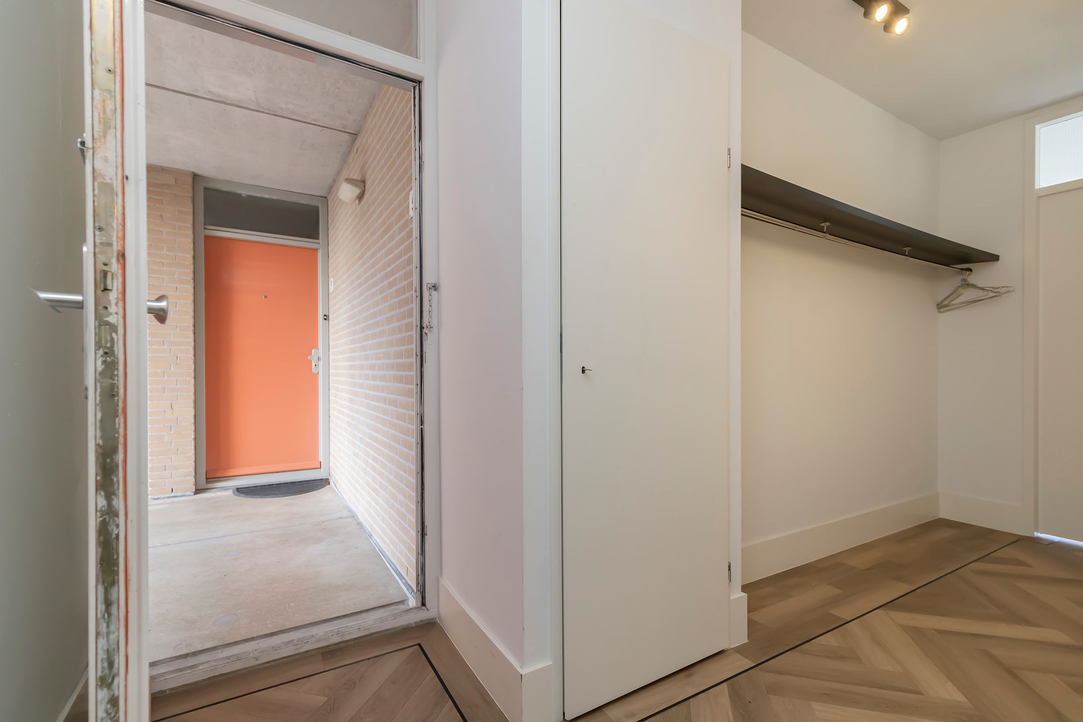 Foto 36 van Waterlooplein 5-B