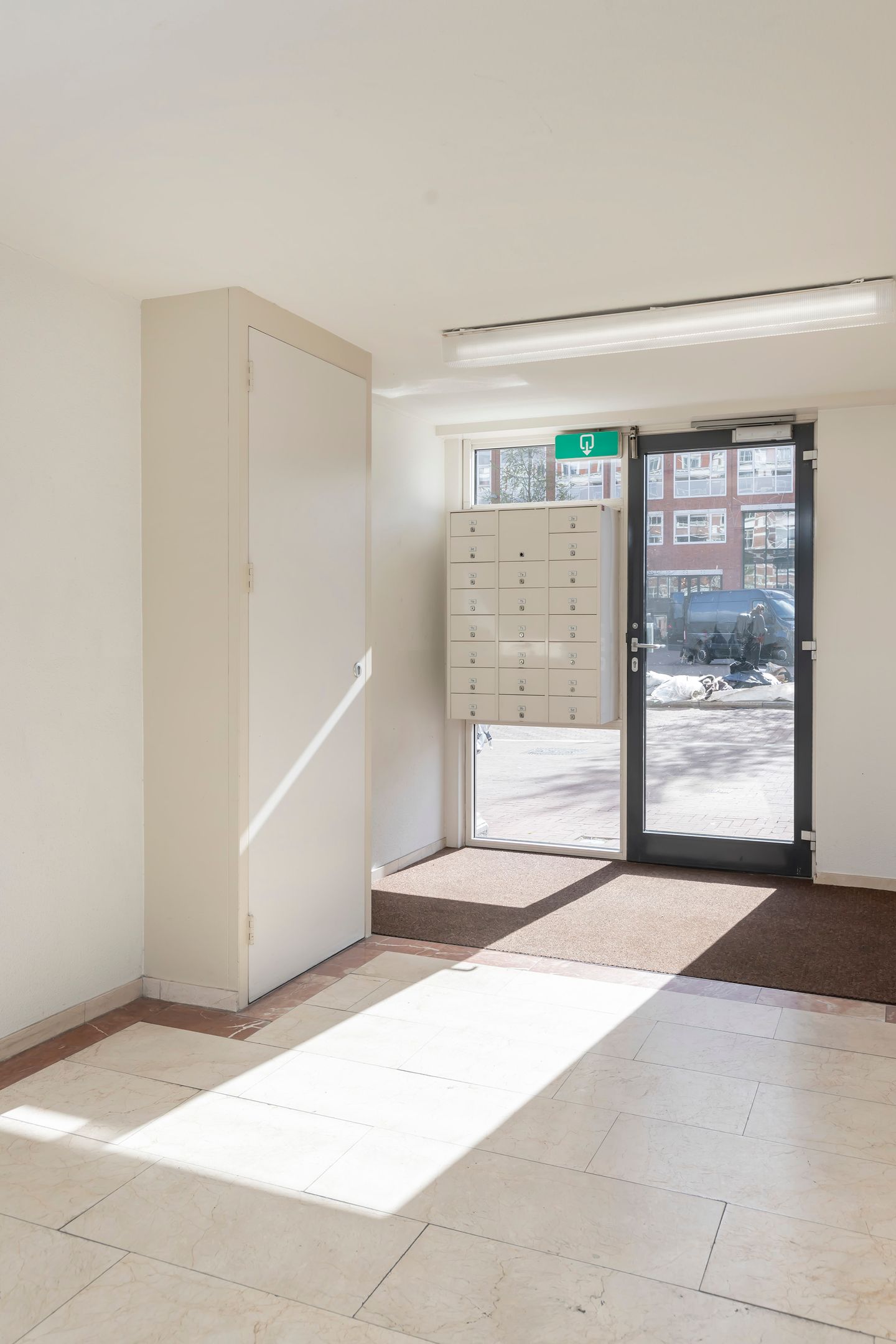 Foto 40 van Waterlooplein 5-B