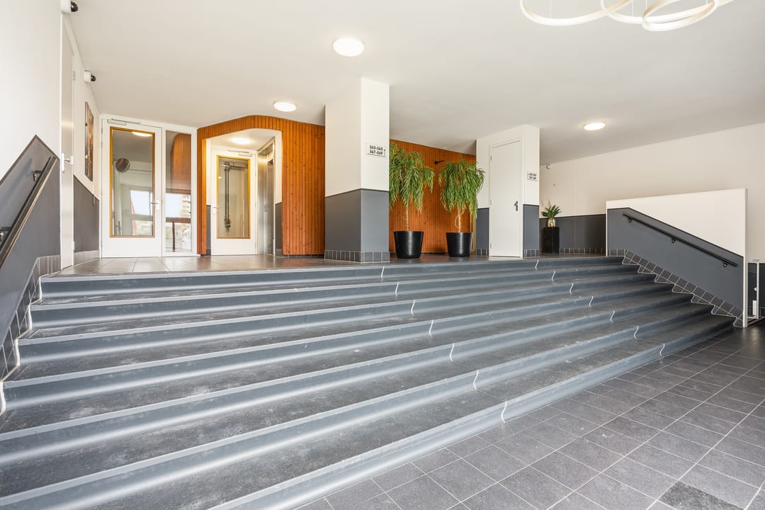 Foto 32 van Osdorper Ban 647