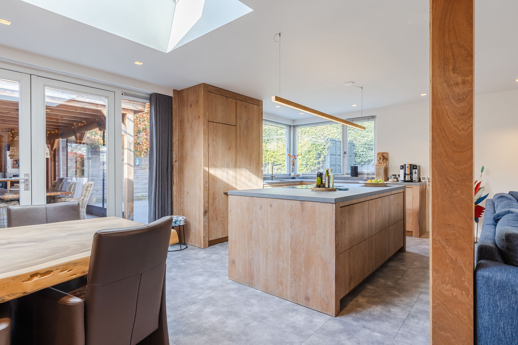 Foto 12 van Min. Aalberselaan 2