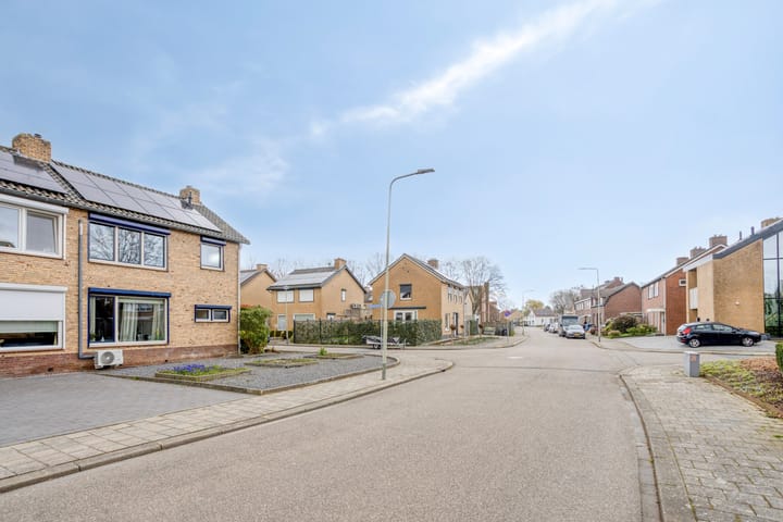 Foto 3 van Bettinumstraat 108