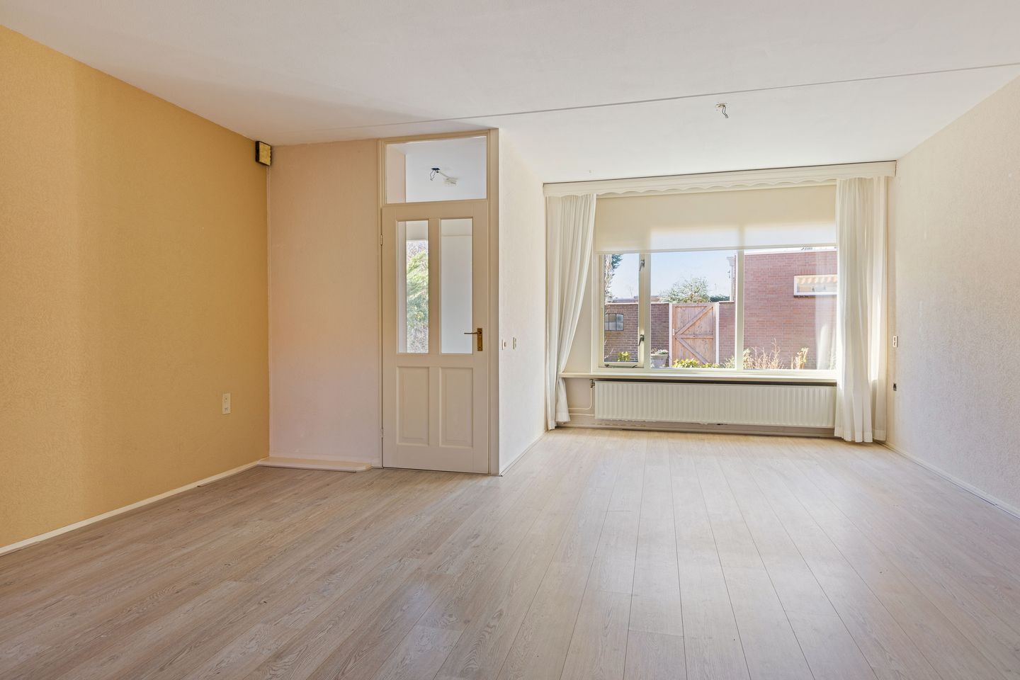 Foto 4 van Zwanebloem 11