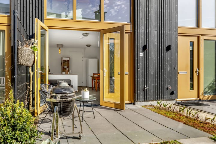 Photo 2 of Silenestraat 15-E