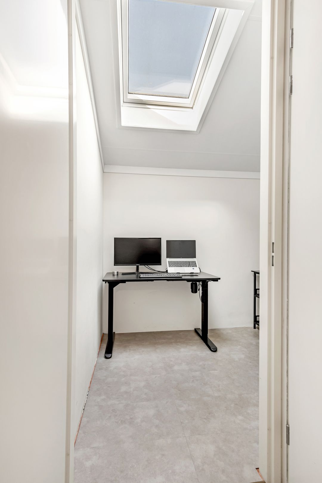 Photo 13 of Silenestraat 15-E