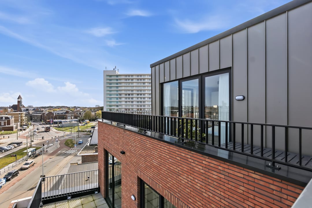 Foto 13 van Zeesluisweg 62-D