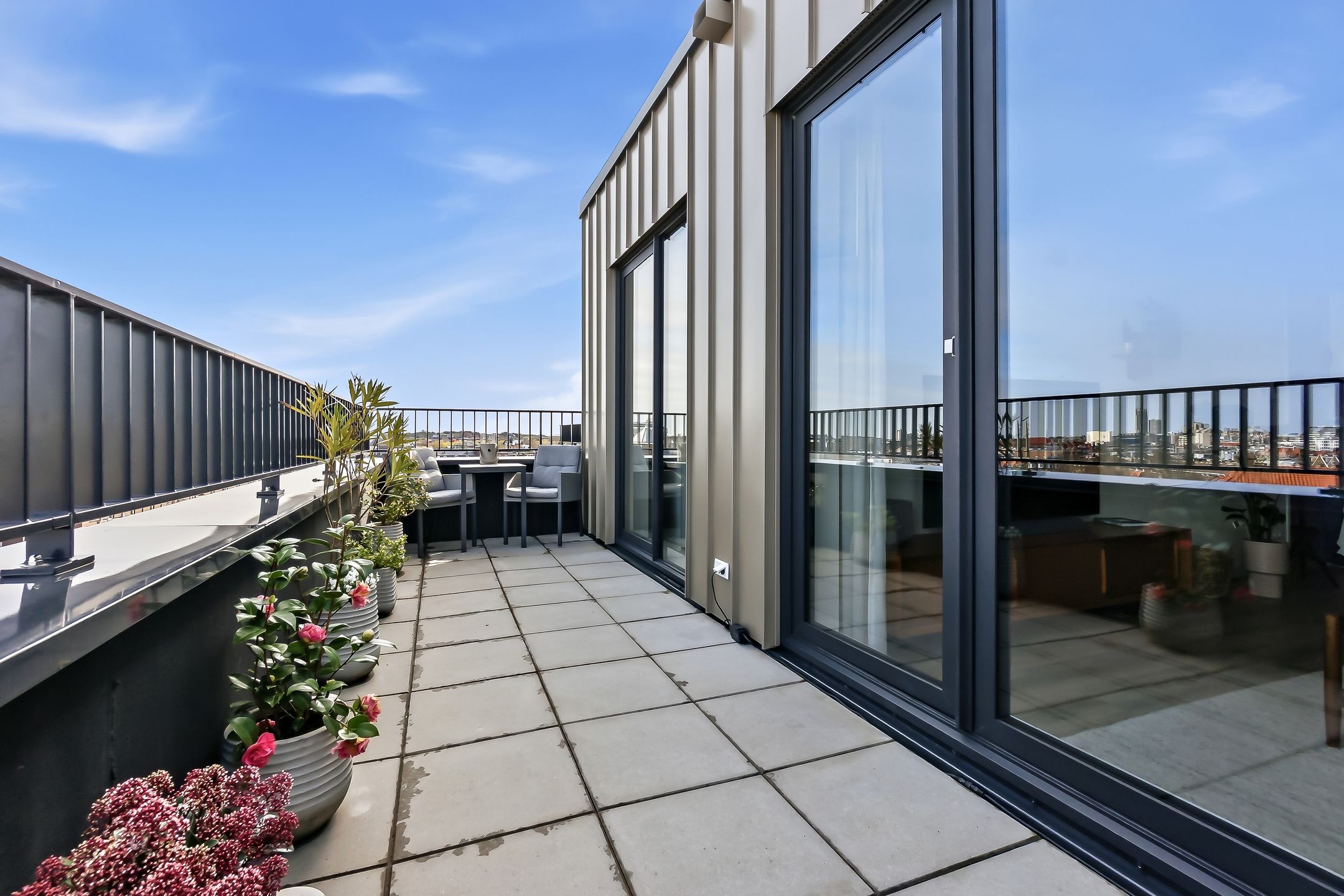 Foto 12 van Zeesluisweg 62-D