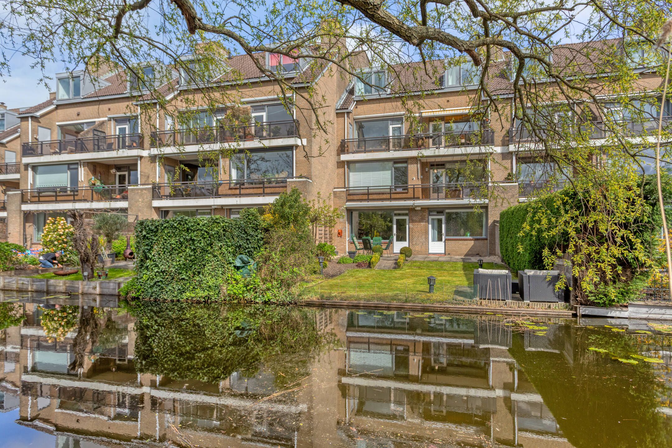 Anna van Hensbeeksingel 95 