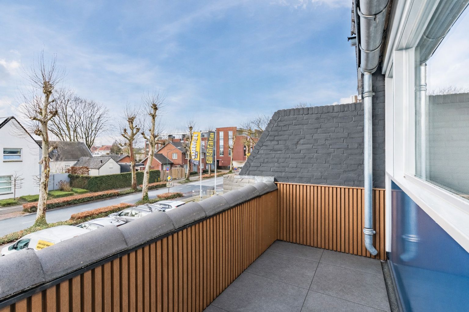 Photo 21 of Willibrorduslaan 10-E