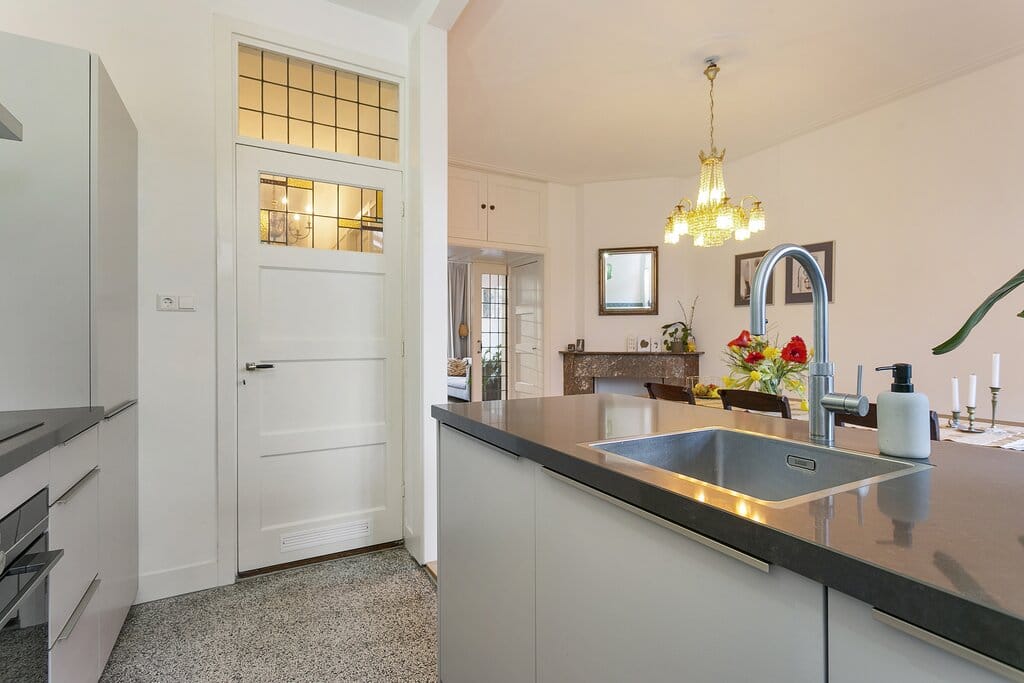 Foto 12 van Nicolaas Beetslaan 10