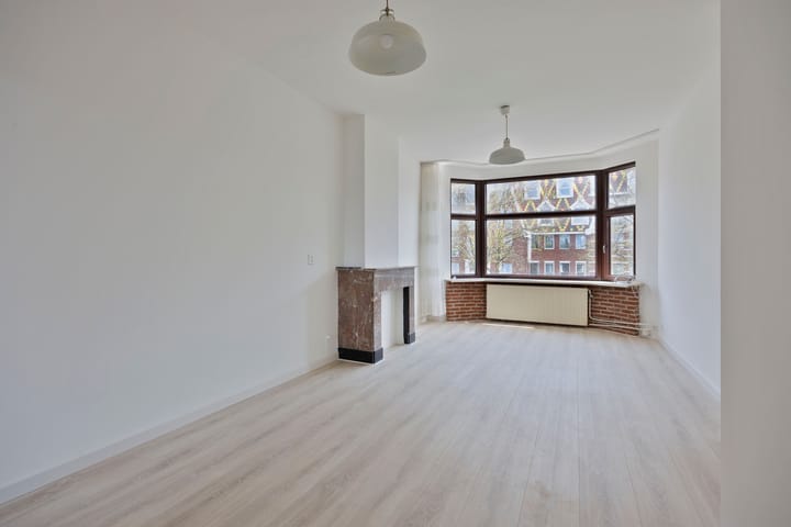 Foto 2 van De la Reyweg 647