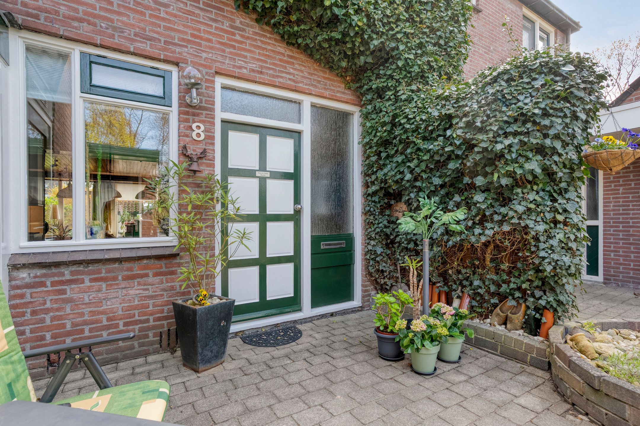 Foto 12 van de Meibree 8